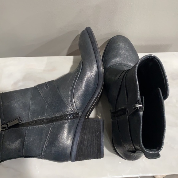 Donald J Pliner Gray Diem Boots Booties Size 6 - Picture 7 of 9